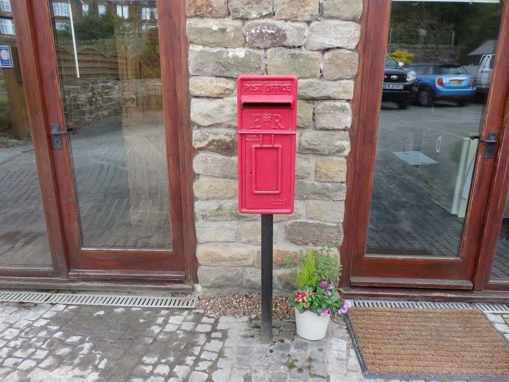 Pillarbox Cottage Matlock  Exterior photo